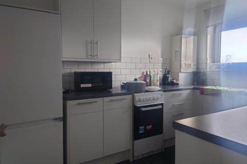 1 bedroom flat to rent, Heron House, Baileys Field, Ashford, Kent, TN23 4XE