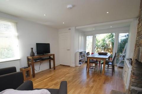 2 bedroom flat to rent, Colehill Lane, Fulham, SW6