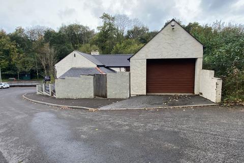 3 bedroom detached house for sale, Crossways Cottage, Old Caerphilly Road, Nantgarw, Cardiff, South Glamorgan, CF15 7TA