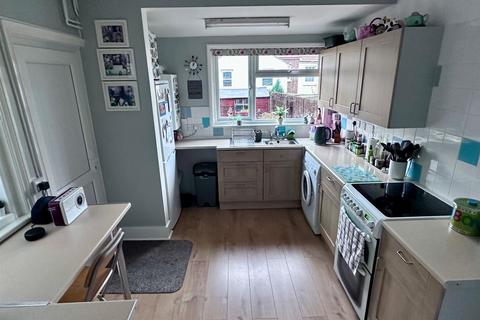 2 bedroom terraced house for sale, Greys Road, Eastbourne BN20