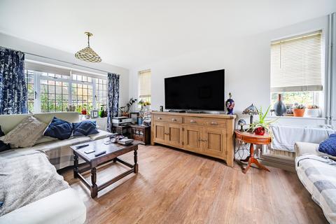 5 bedroom detached house for sale, Old Rectory Gardens,  Farnborough, GU14