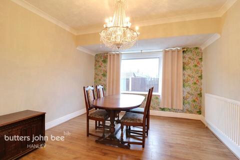 3 bedroom detached house for sale, Courtway Drive, Sneyd Green, Stoke-On-Trent ST1 6DU