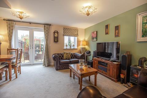 3 bedroom terraced house for sale, Cartmell Close, Malmesbury, SN16