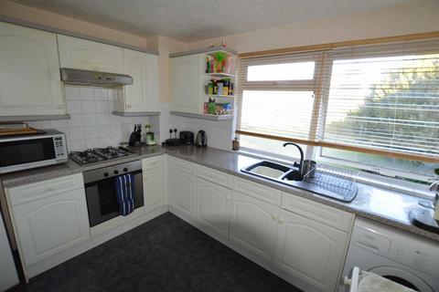 3 bedroom flat for sale, Lindiswara Court, Watford Road, Croxley Green