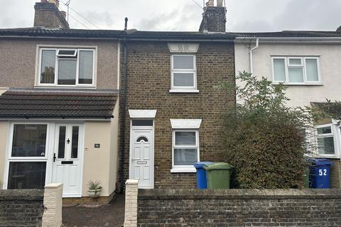 2 bedroom terraced house to rent, Goodnestone Road, Sittingbourne ME10