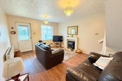 2 bedroom semi-detached house for sale, Rochford Court, Monkspath