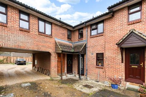 2 bedroom terraced house for sale, Chisbury Close, Bracknell RG12