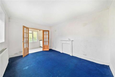 18b Cedars Road, Hampton Wick, Kingston Upon Thames, KT1 4BE