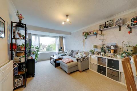 2 bedroom apartment for sale, Littlehampton Road, Worthing BN13