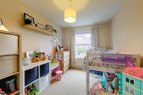 2 bedroom apartment for sale, Littlehampton Road, Worthing BN13