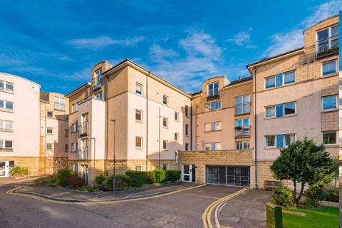 3 bedroom flat for sale, Crewe Road North, Edinburgh EH5