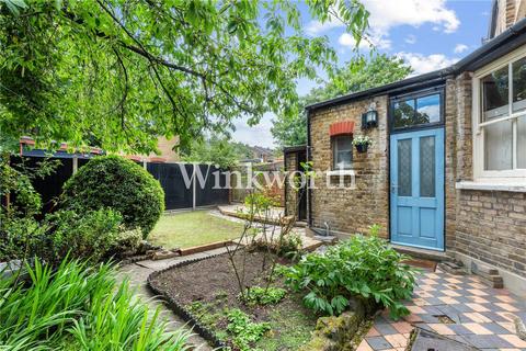 4 bedroom terraced house for sale, Spencer Avenue, London, N13