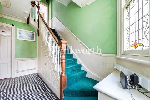 4 bedroom terraced house for sale, Spencer Avenue, London, N13