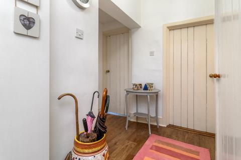 3 Harrow Croft, Worcester, WR2 5JG