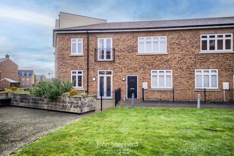 2 bedroom flat for sale, Gorcott Lane, Dickens Heath, Shirley, Solihull, B90