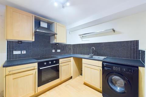 2 bedroom flat to rent, Apt 119 Kingswood Hall, Middlewood, Sheffield