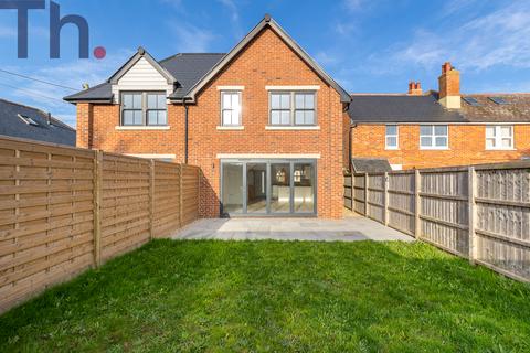 3 bedroom semi-detached house for sale, Bembridge PO35