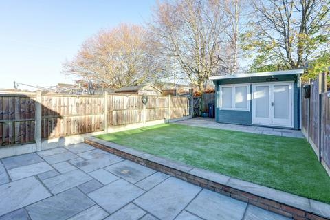 3 bedroom terraced house for sale, Lockeridge Close, Blandford Forum