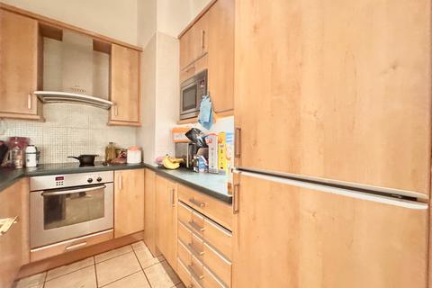 2 bedroom apartment to rent, The Mall, London W5