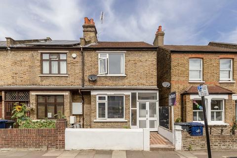 3 bedroom terraced house to rent, Darwin Road, London W5