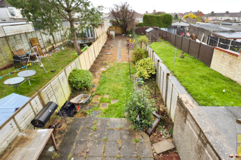 2 bedroom terraced house for sale, Jersey Avenue, Brislington, Bristol, BS4 4QY