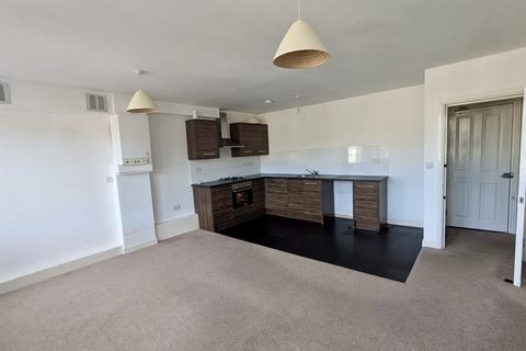 2 bedroom apartment to rent, St. Andrews Square, Hastings TN34