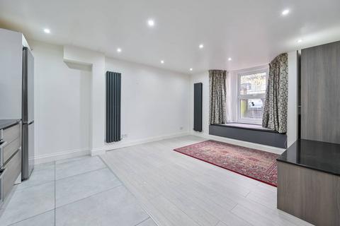 2 bedroom flat for sale, Melbourne Grove, Dulwich, London, SE22