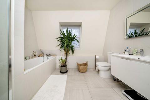 42 Agate Road, London, W6 0AH