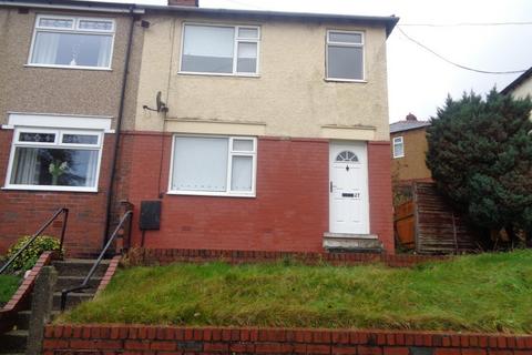 3 bedroom semi-detached house to rent, NEWBARNS ROAD,