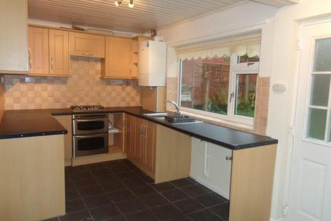 3 bedroom semi-detached house to rent, NEWBARNS ROAD,