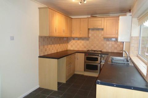 3 bedroom semi-detached house to rent, NEWBARNS ROAD,