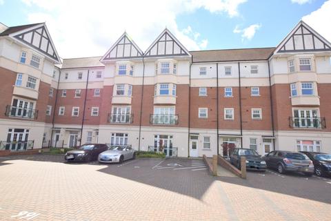 2 bedroom apartment to rent, Apprentice Drive, Colchester, Essex, CO4