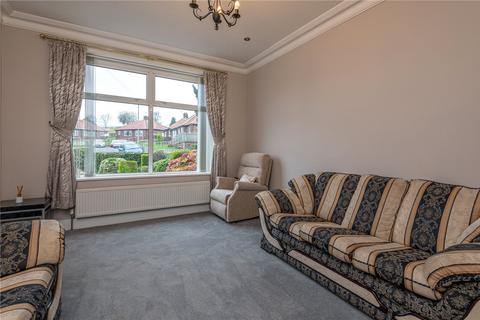 5 bedroom end of terrace house for sale, Dark Lane, Batley, WF17