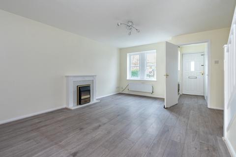 3 bedroom house to rent, Birchdene Drive, London, SE28