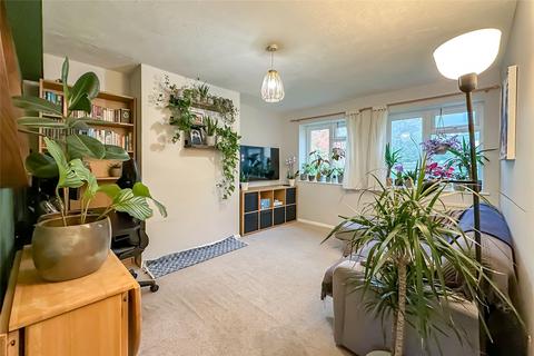 1 bedroom ground floor flat for sale, Hughenden Road, St. Albans, Hertfordshire, AL4