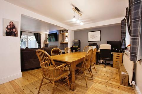 4 bedroom end of terrace house for sale, High Park Cottages, Nottingham NG16