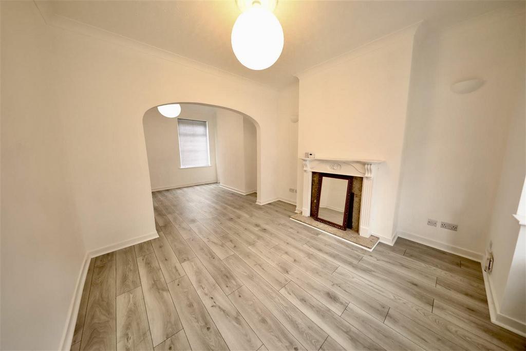 3 Beresford - Lounge 2.jpg