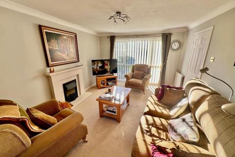 4 bedroom detached house for sale, Columbus Crescent, Rothwell, Kettering