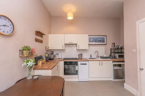 1 bedroom flat to rent, Wardlaw Place, Gorgie, Edinburgh, EH11