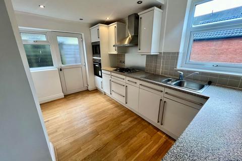 3 bedroom semi-detached house for sale, Greenheys Avenue, Carleton FY6