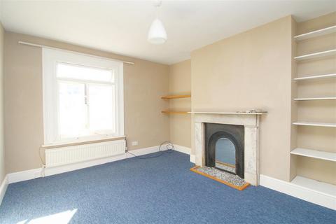 2 bedroom apartment to rent, Lansdowne Street, Hove