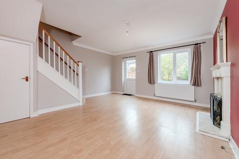 2 bedroom end of terrace house for sale, Chelmsford Close, Sutton, Surrey