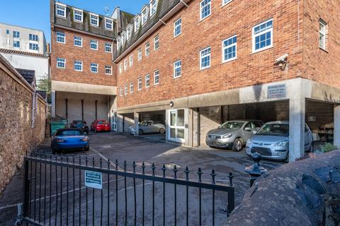 Studio for sale, Richmond Dale, Bristol BS8