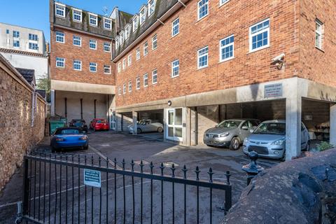 11, Richmond Court Richmond Dale, Bristol, BS8 2UX