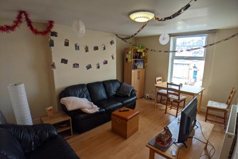 2 bedroom flat to rent, Mauldeth Road West, Manchester M20