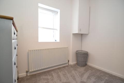 15 Snowden Road, Shipley, BD18 1JD
