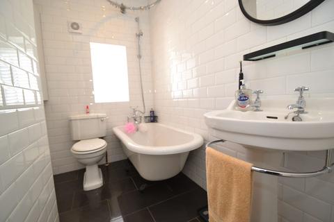 15 Snowden Road, Shipley, BD18 1JD