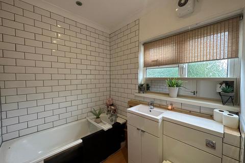 68 Ashurst Road, Portsmouth, PO6 3HZ