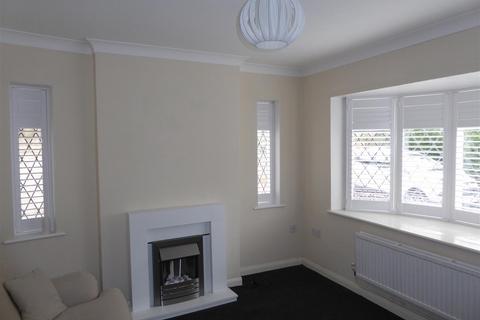 2 bedroom house to rent, Adelaide Gardens, Ramsgate CT11