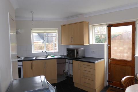 2 bedroom house to rent, Adelaide Gardens, Ramsgate CT11